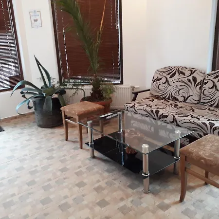 Guest house Къща За Гости 